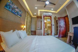 Three Inn Hulhumale Room photo